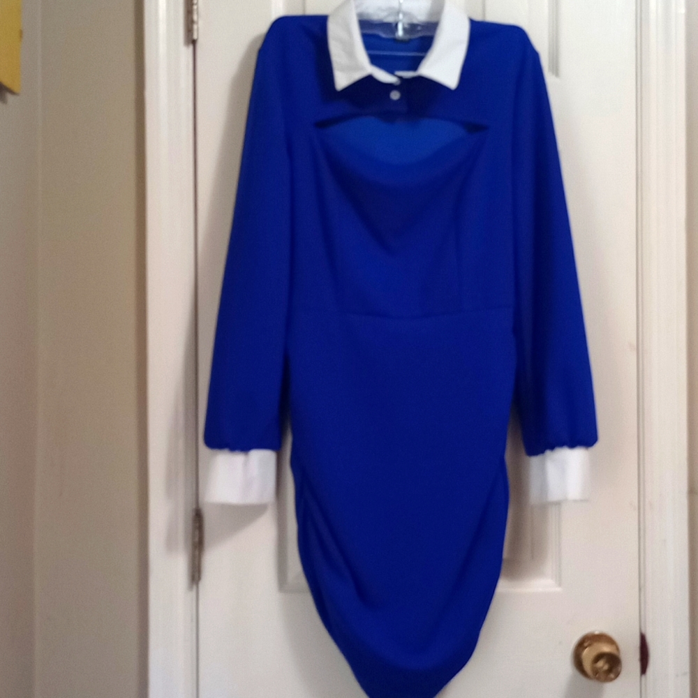 Dress By SHEIN